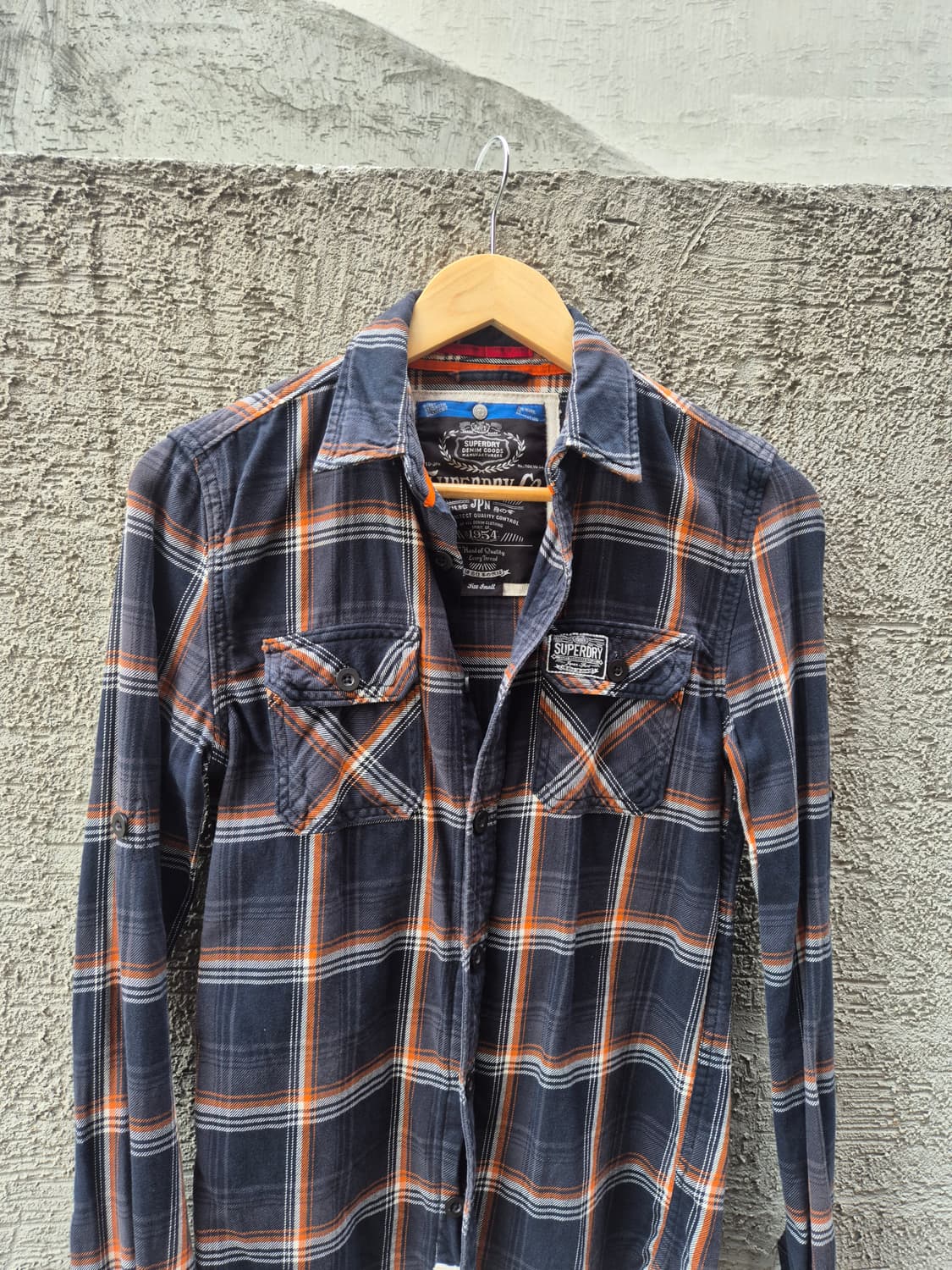 슈퍼드라이(Superdry)의 오렌지 네이비 체크 셔츠 - S 상품이미지8