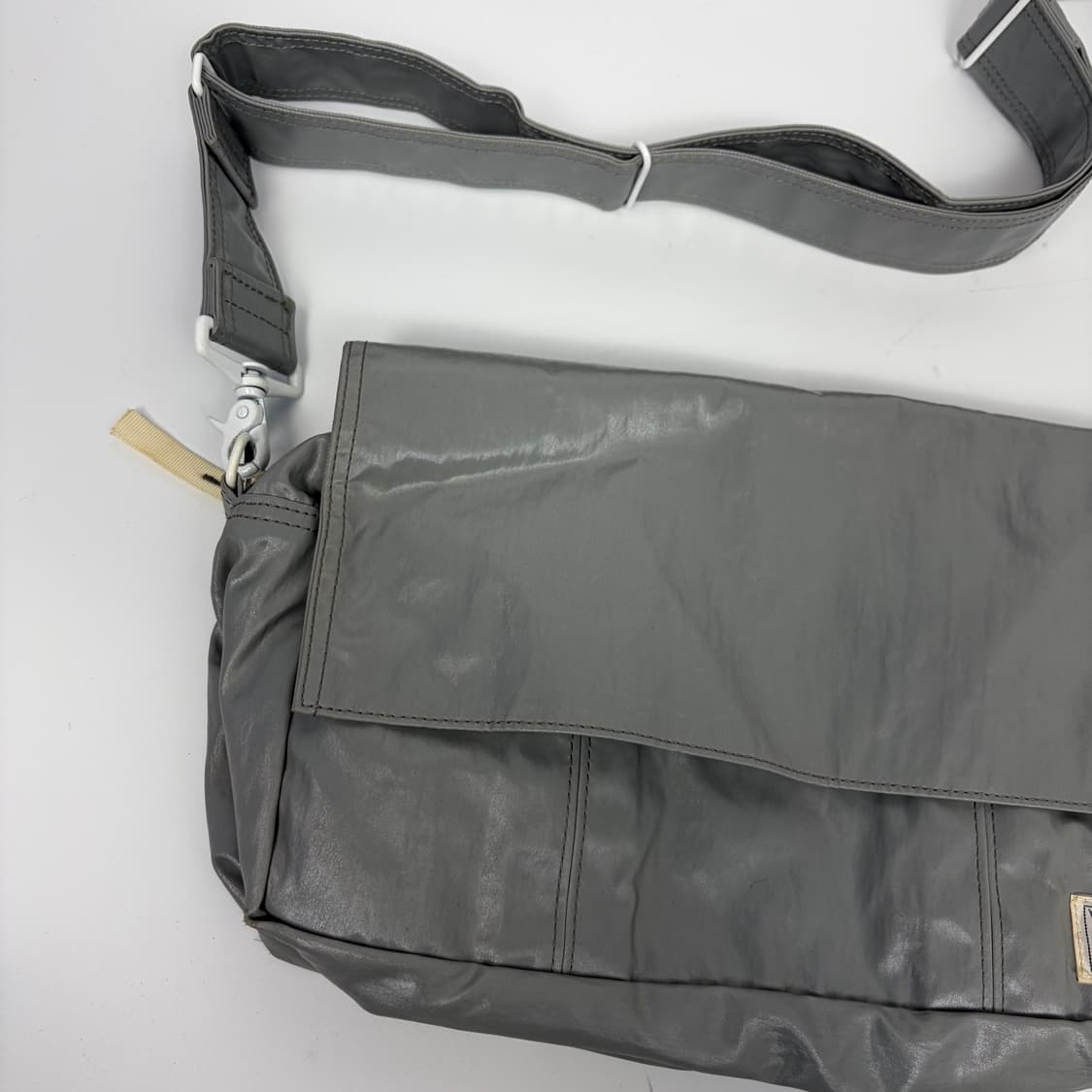 요시다포터 크로스백 가방 상품이미지3