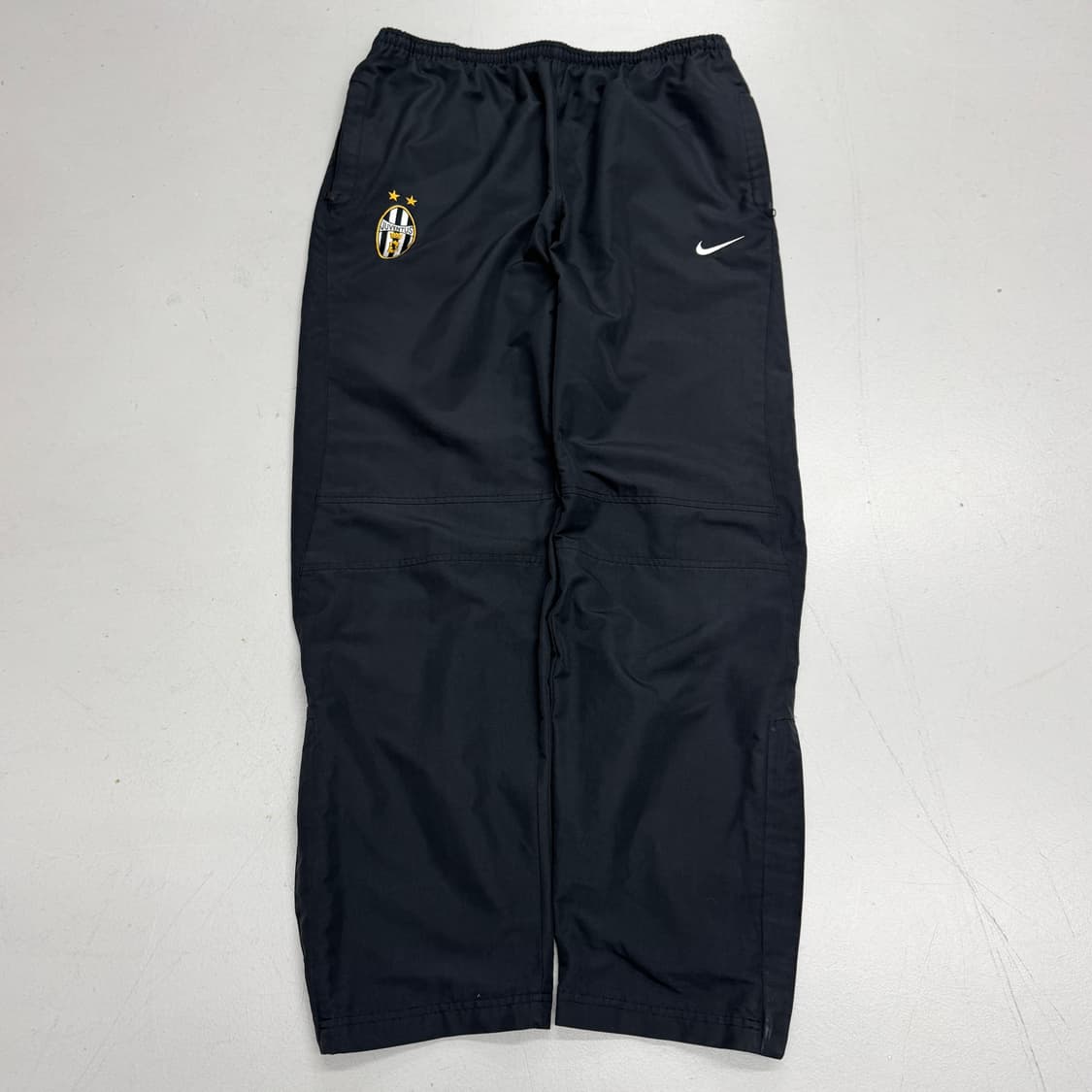 나이키 00s 유벤투스 스우시 올드스쿨 바람막이 트랙팬츠 상품이미지2
