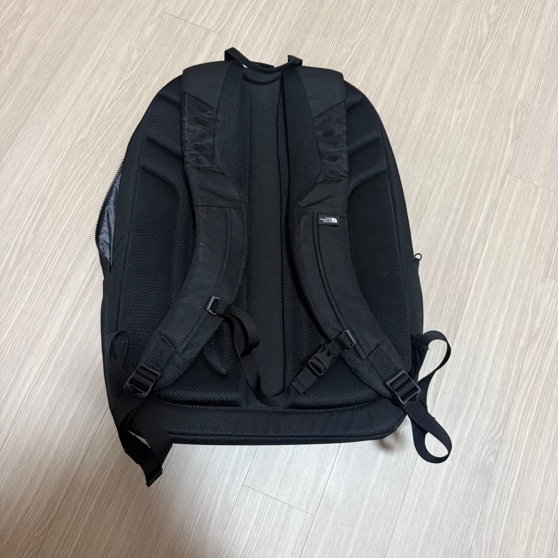새상품 노스페이스 백팩 24L 상품이미지4