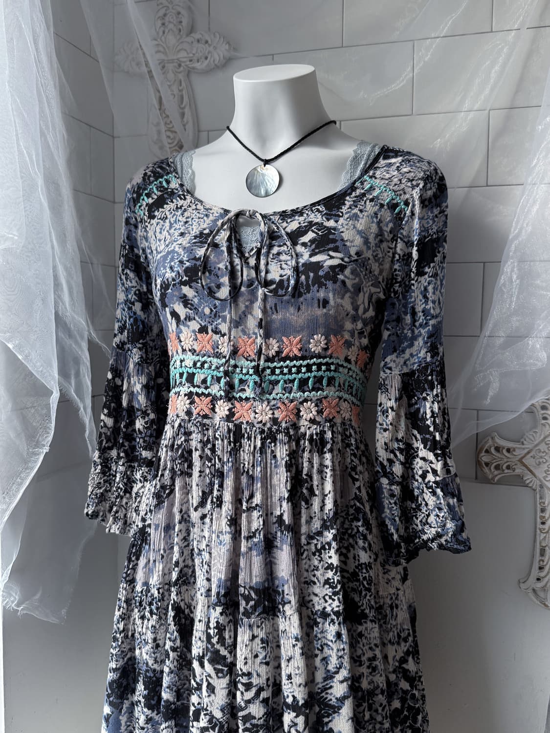 Floral Embroidered Tie-Dye Dress 0409 상품이미지2
