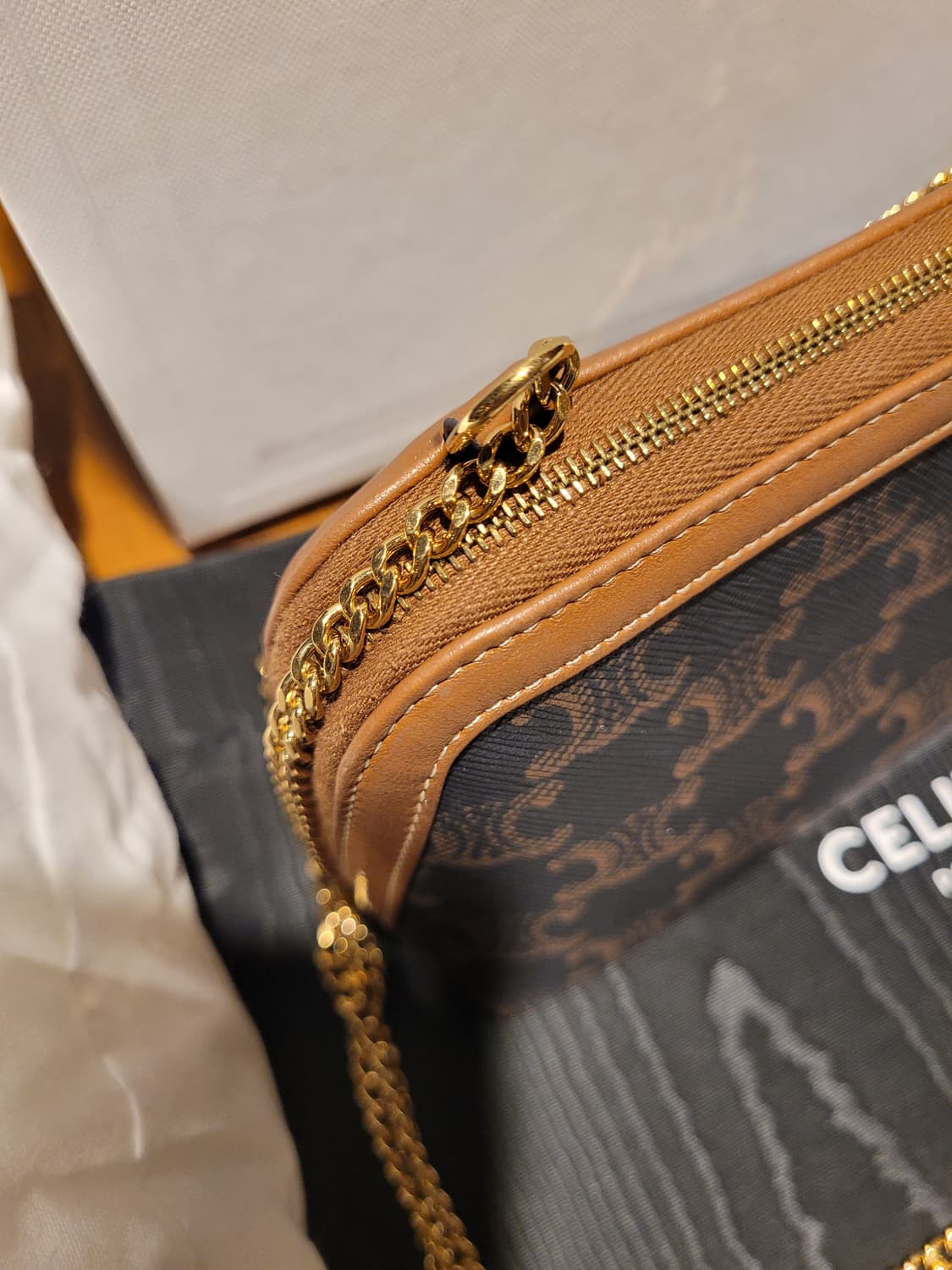 셀린느 트리옹프 캔퍼스 체인 클러치백 숄더백 상품이미지4