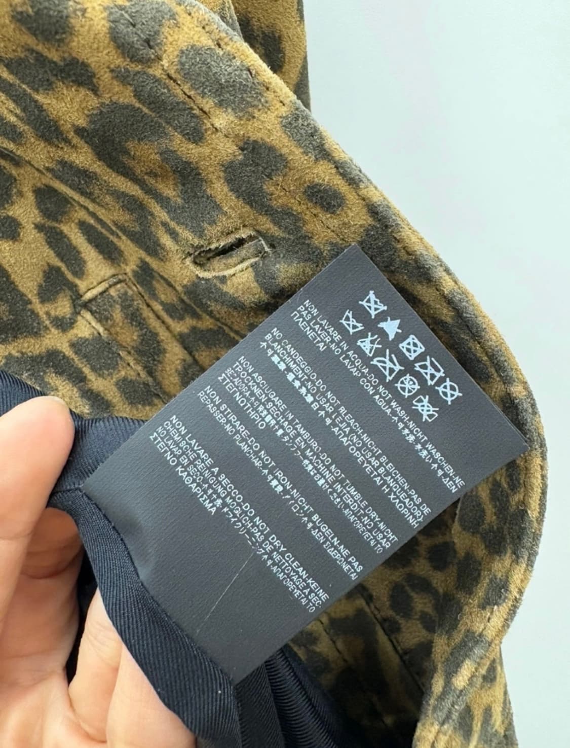 생로랑 레오파드 남성 스웨이드 자켓 상품이미지4