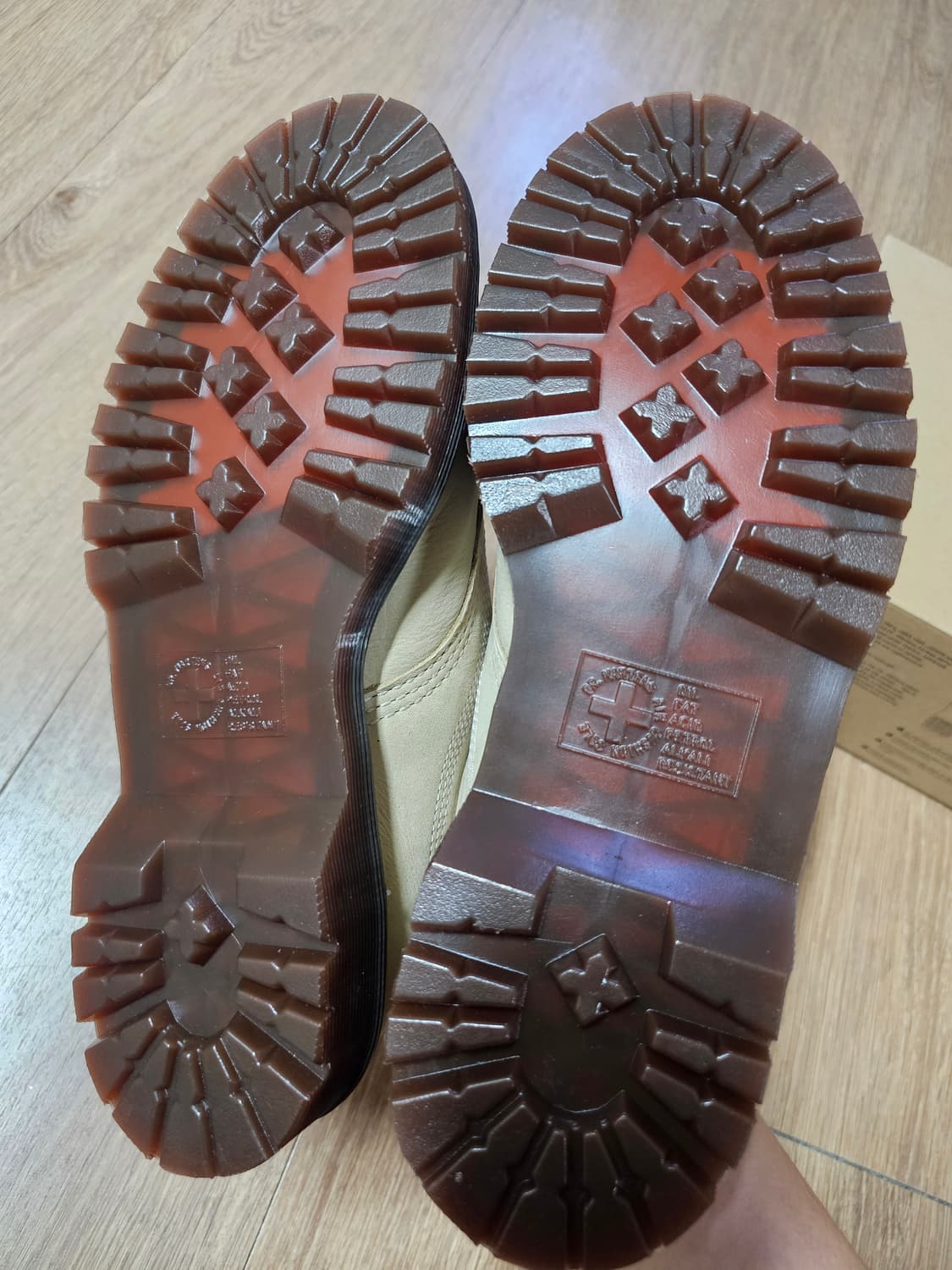 닥터마틴 로웰 버터소프트 레더 275 상품이미지7