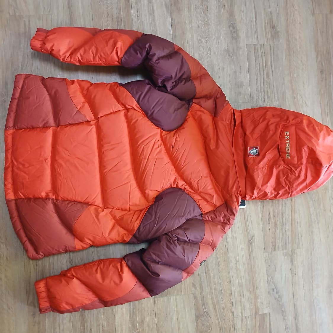 택붙은 미사용 블랙야크 여성 구스다운 패딩 점퍼 자켓 상품이미지4