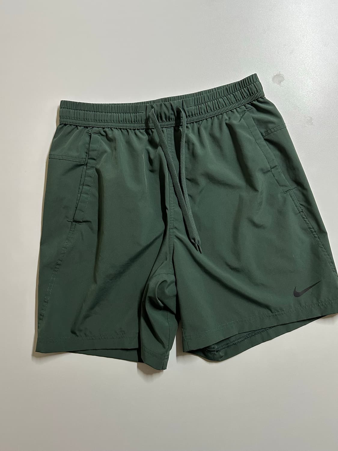 [새상품] 나이키 드라이핏 반바지 카키 / M 상품이미지1