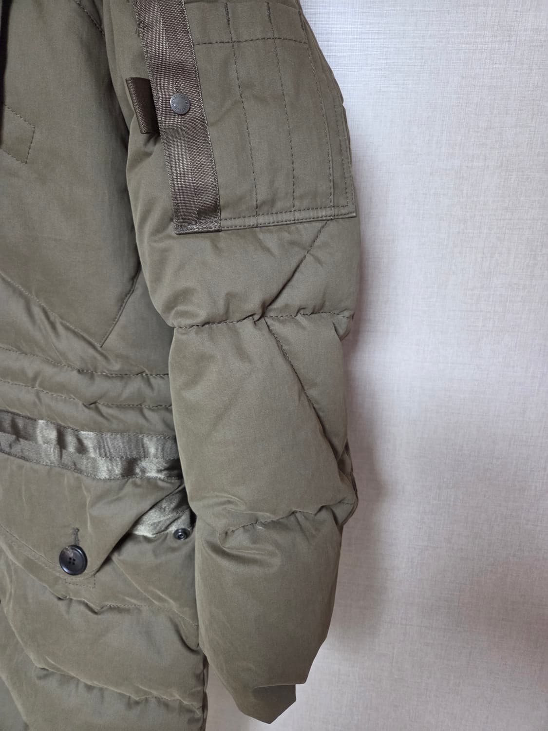 정품]T.I FOR MEN 카키 패딩 95 상품이미지6