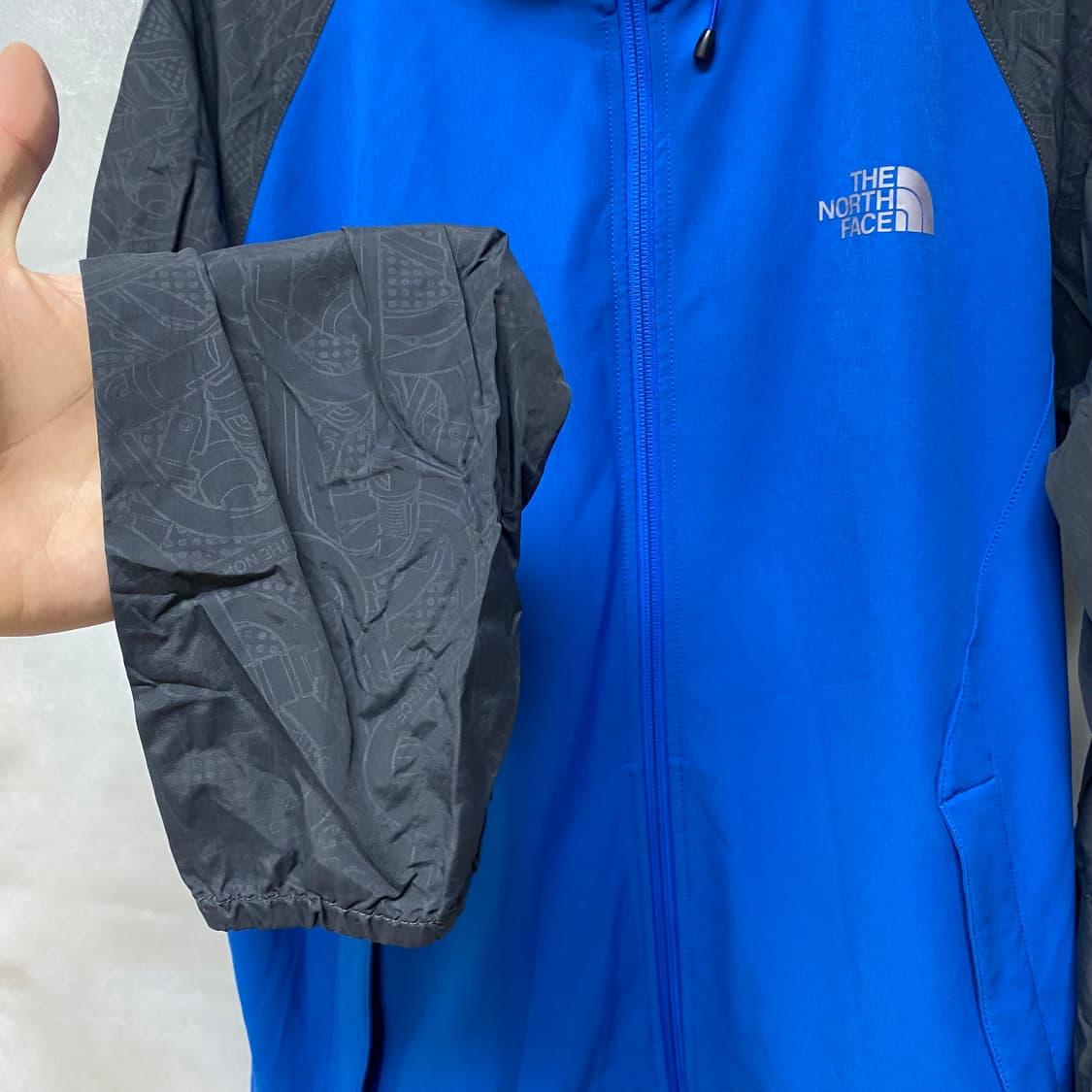 노스페이스 바람막이 M 상품이미지6