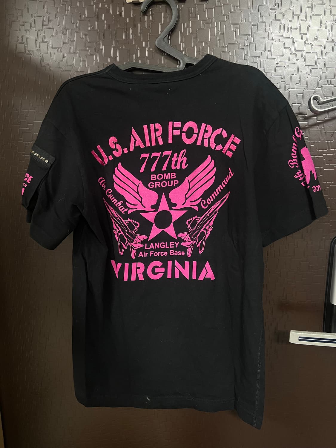 빈티지 핑크 자수 검정반팔티 66 상품이미지1