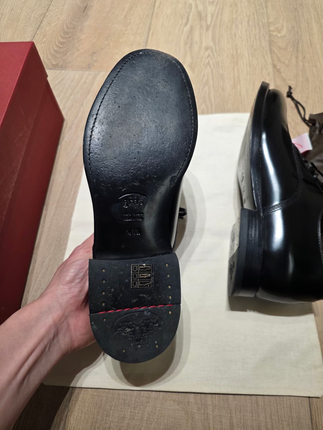 제품명은 그라더스 blusher 15 블랙, 사이즈는 265입니다.  상품이미지4