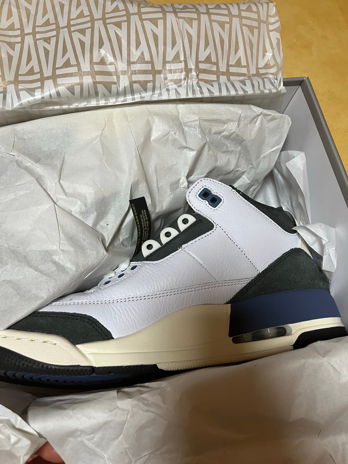 조던3 아마 마니에르 OG 포더 러브 270 사이즈 판매합니다 상품이미지2