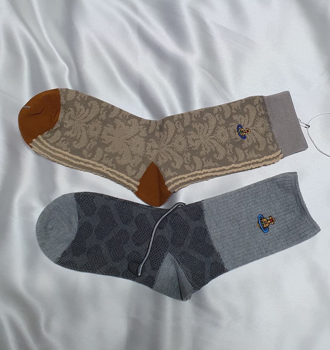 브라운 그레이 하트 민들레 레이스 패턴 비비안웨스트우드 양말  상품이미지3