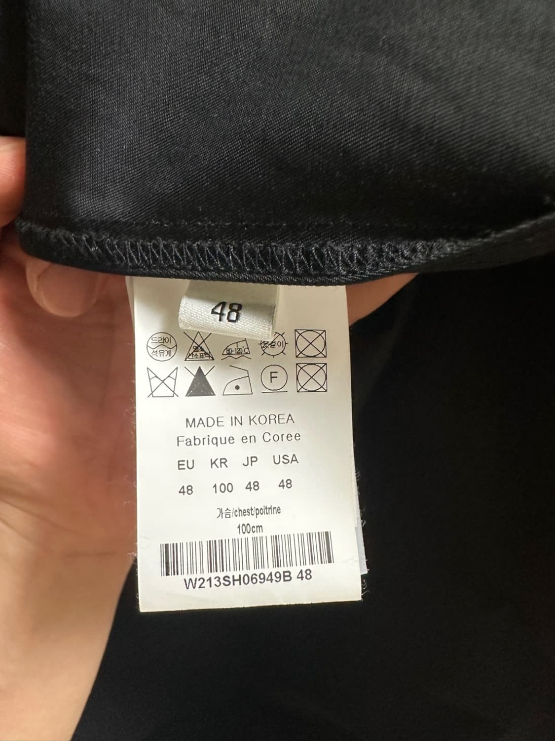 [48]우영미 블랙 커프스 스냅 포인트 셔츠 상품이미지7