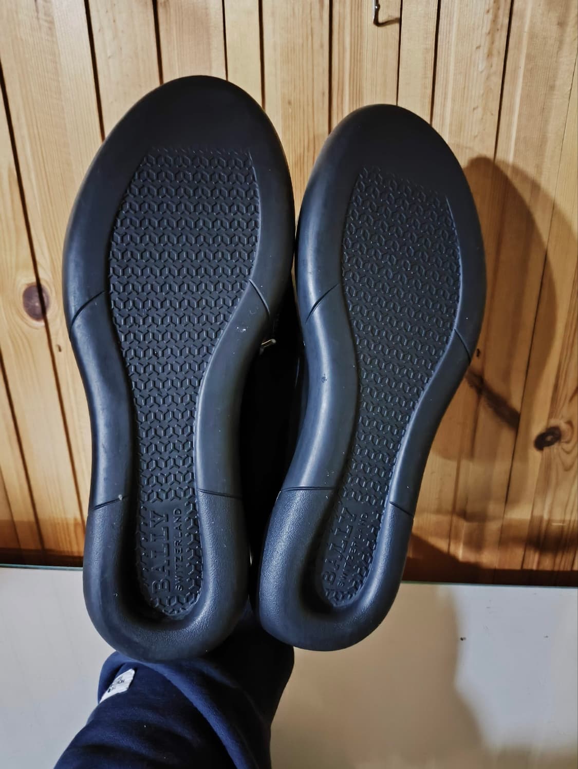 260mm 발리 가죽 스니커즈  상품이미지9