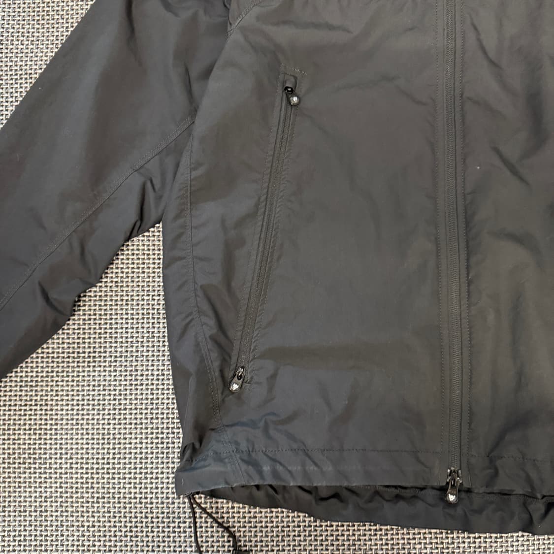 SOUTH2 WEST8 바람막이(M)  상품이미지3