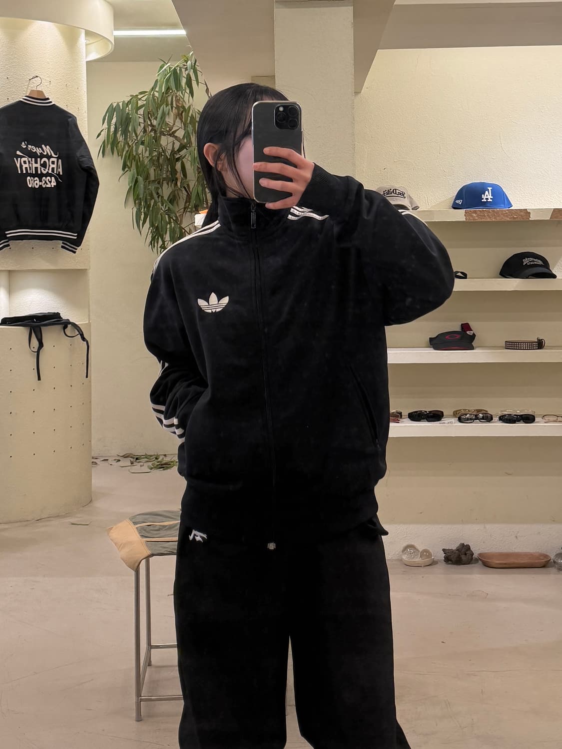 아디다스 오리지널 트랙 자켓 블랙 U529 상품이미지1