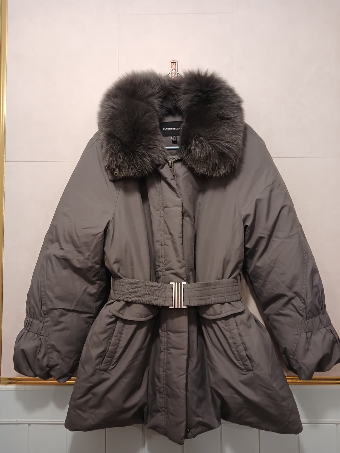 플라스틱아일랜드 정품 여성 폭스퍼 패딩 XS 사이즈 상품이미지1