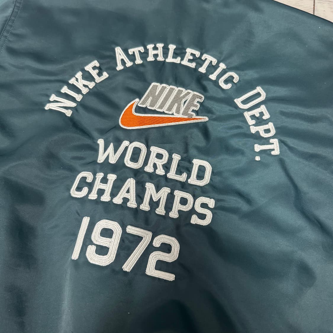 나이키 봄버 자켓  상품이미지3