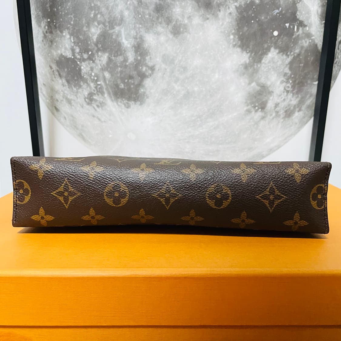 정품) 루이비통 토일렛 26 클러치 백 M47542 상품이미지6