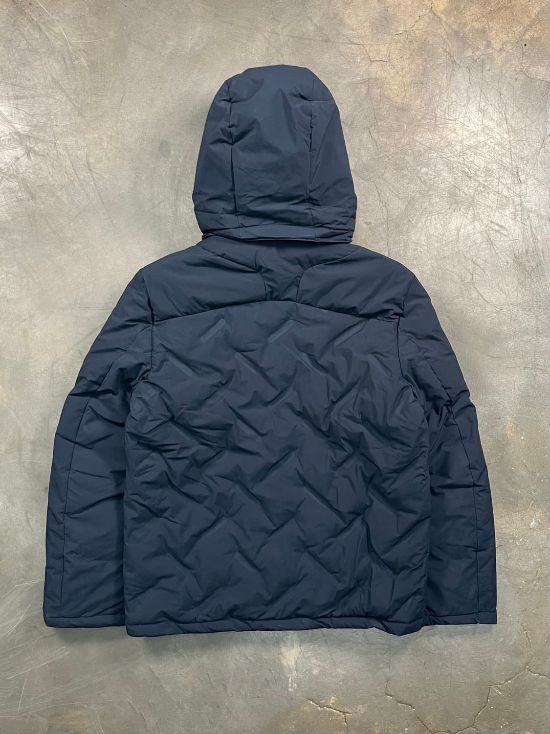몽벨 데드스탁 후디드 경량 패딩 상품이미지5