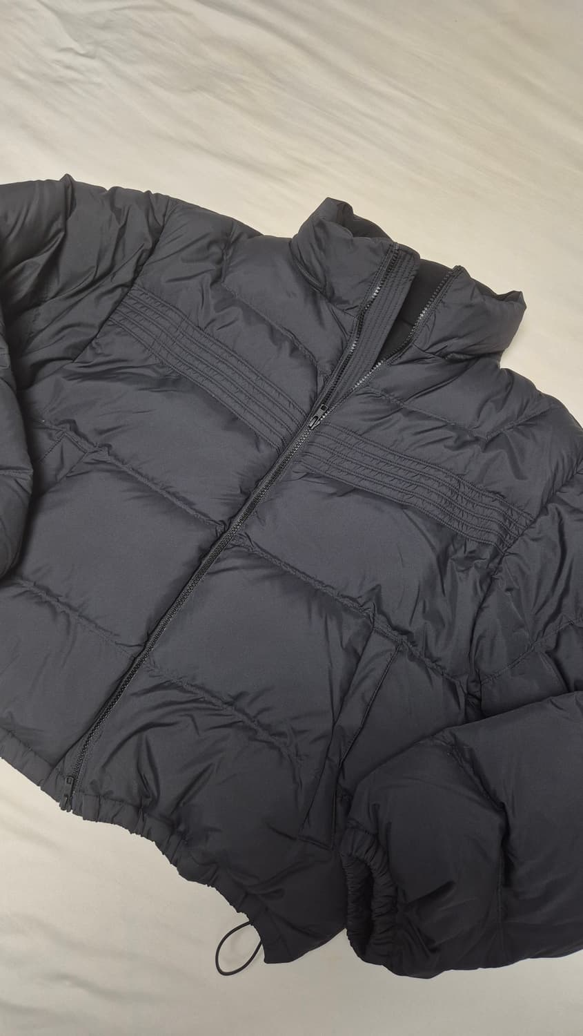 [새제품]엘무드 켄달크롭 다운푸퍼 패딩(48/매트블랙) 상품이미지2