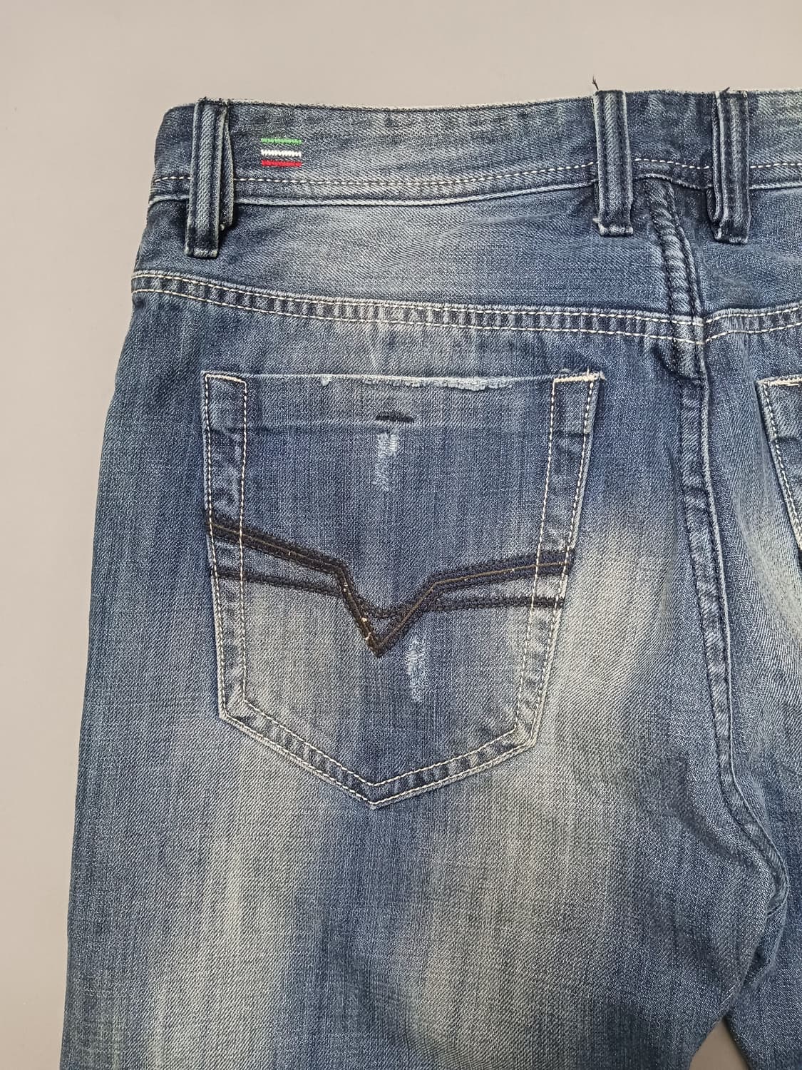 [32] 디젤 데미지 워싱 슬림 스트레이트진 청바지 상품이미지8