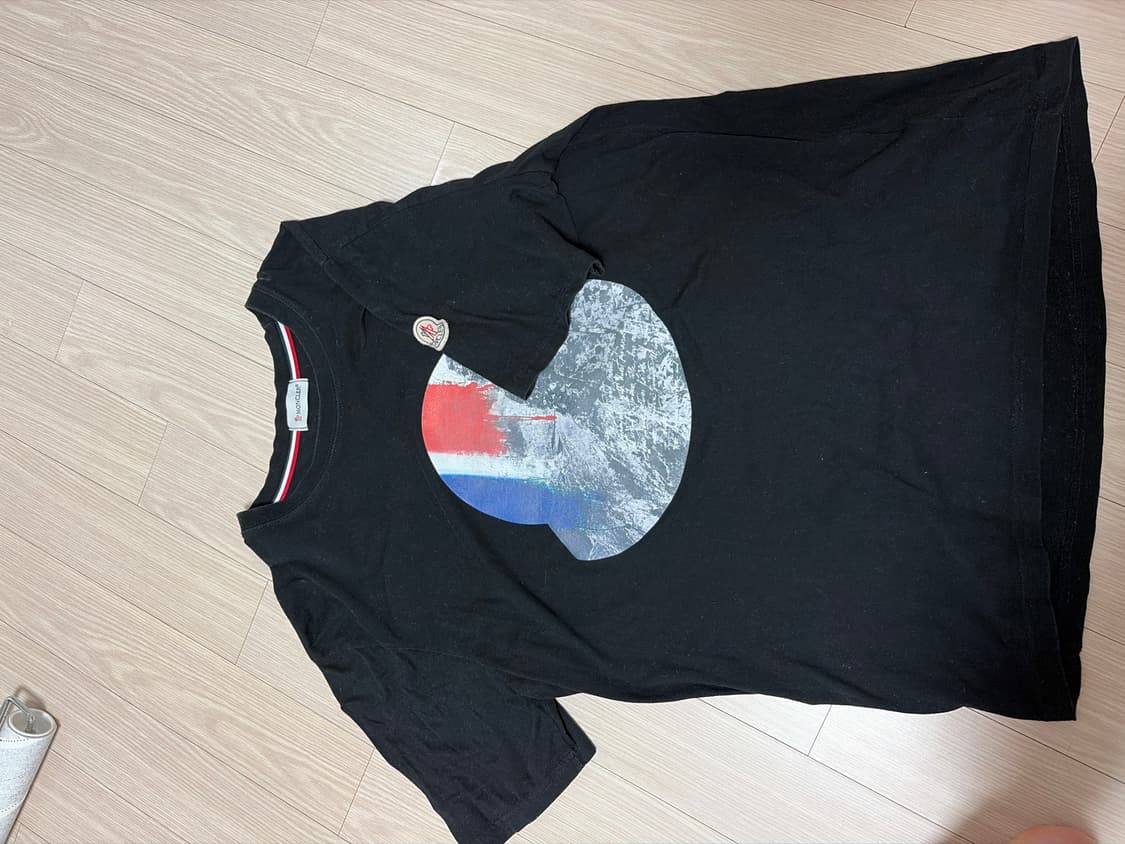 몽클레어 티셔츠 상품이미지2