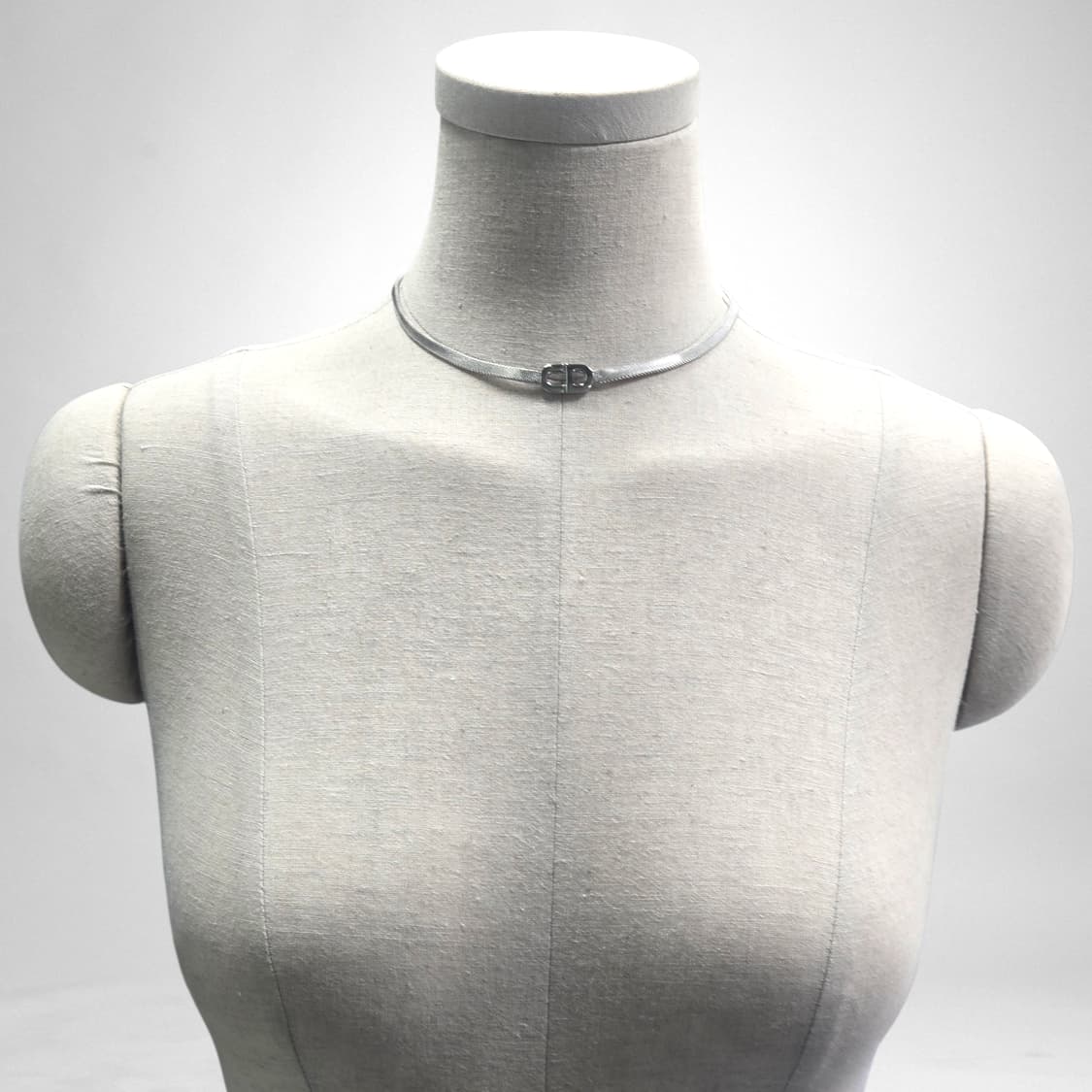 디올 CD로고 메쉬 목걸이 상품이미지3