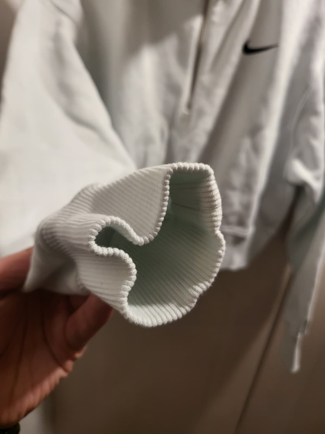 나이키 하프집업 크롭기모 맨투맨 상품이미지3