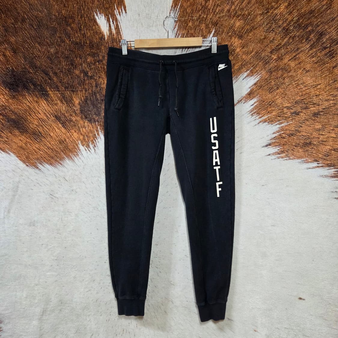 나이키 블랙 조거 트레이닝 팬츠 상품이미지1