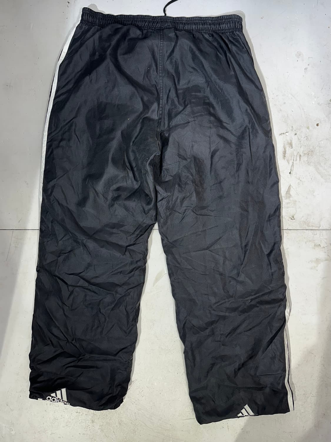 90s 아디다스 블랙 화이트 삼선 와이드 트랙 팬츠 상품이미지5