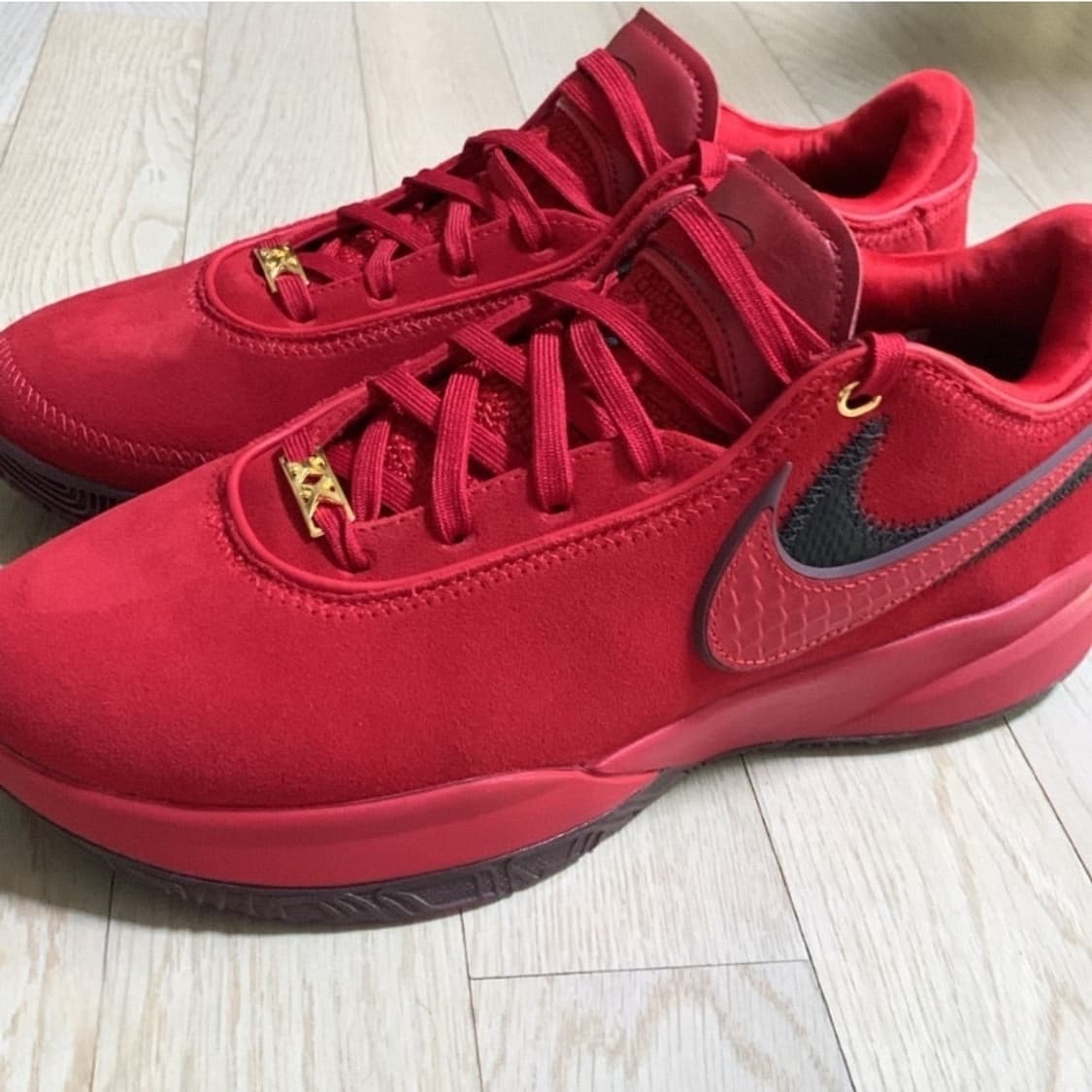 르브론 20 짐레드 265 상품이미지1