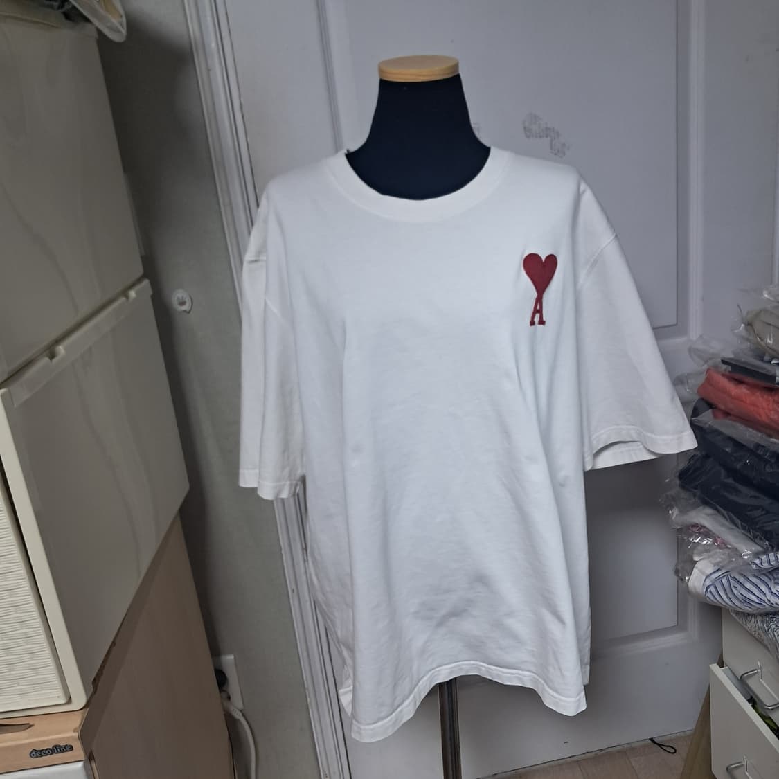 아미 AMI 하트 로고 화이트 반팔티 XL 루즈핏 상품이미지1