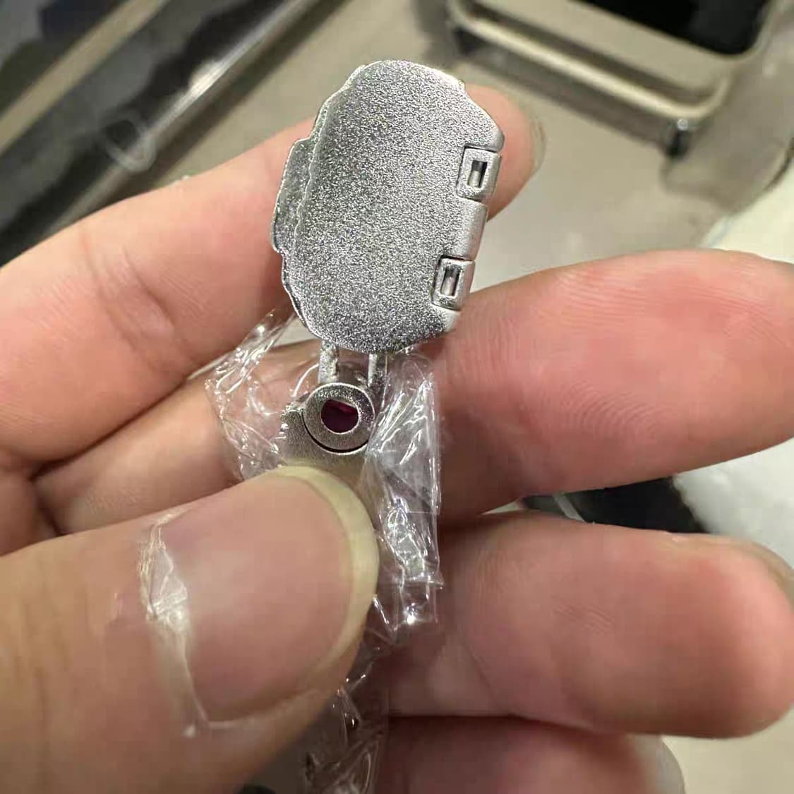 Oceanora 스파이크 레드아이 스러스트 유니섹스 힙합 체인 상품이미지6