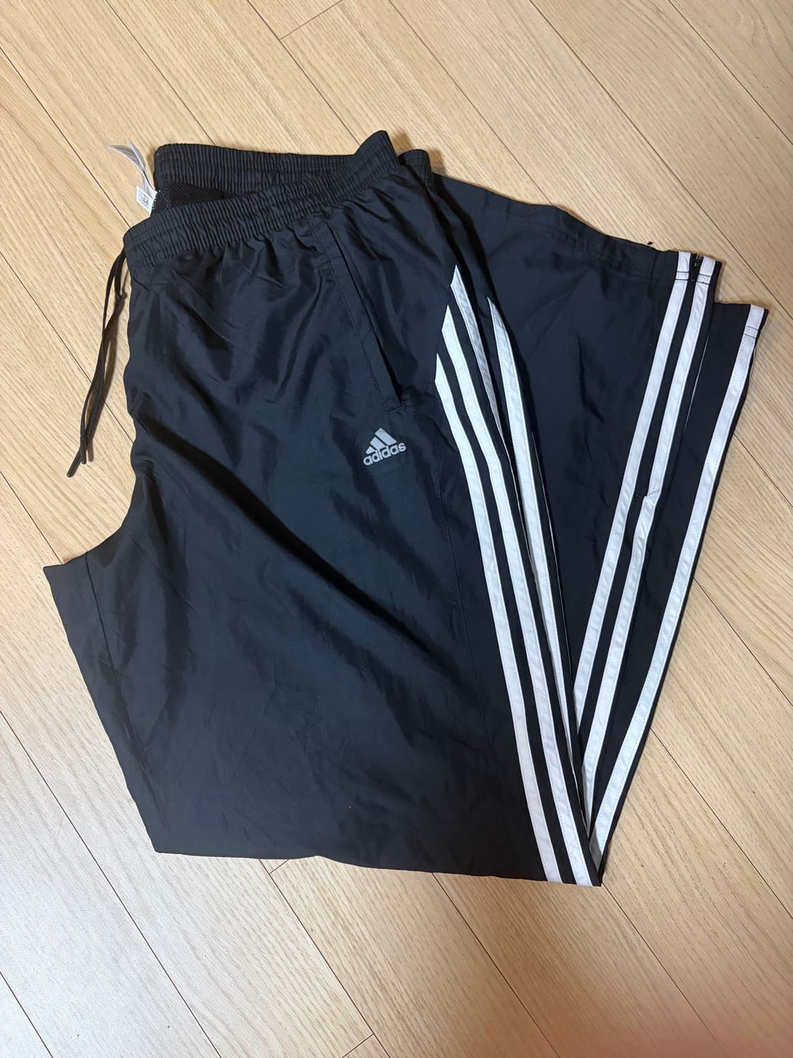 아디다스 트랙 비닐 팬츠 XL 상품이미지1