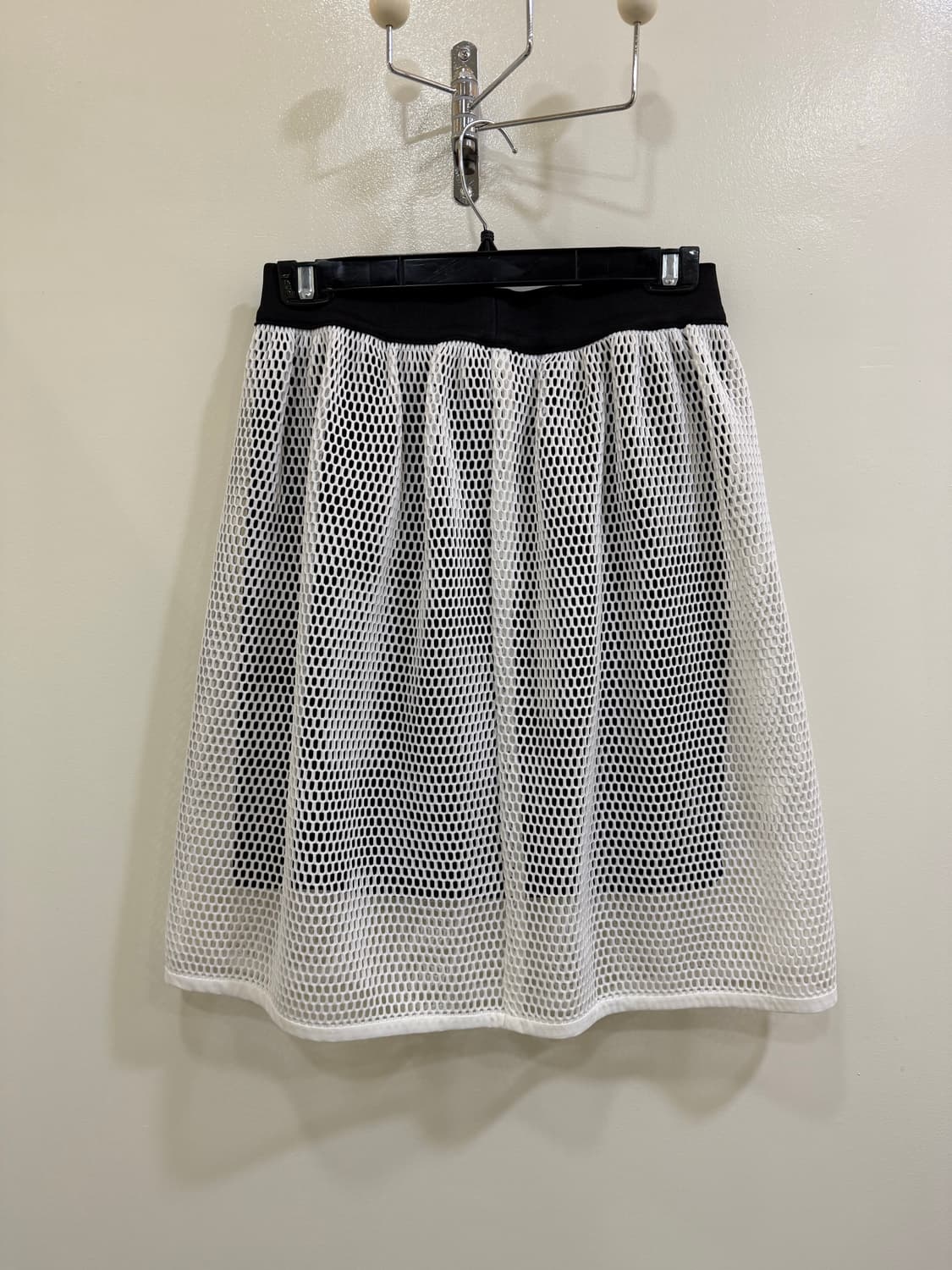 럭키슈에뜨 그물 치마 스커트 정품 상품이미지2