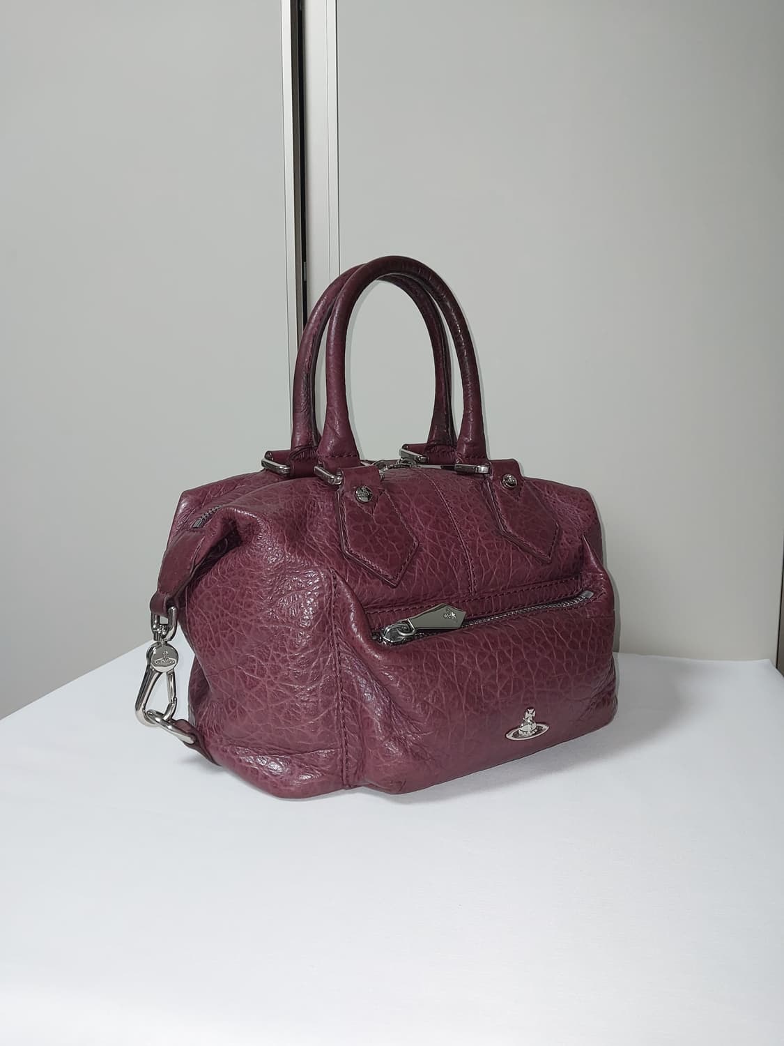 비비안웨스트우드 버건디 레더 토트백 레어템 상품이미지5