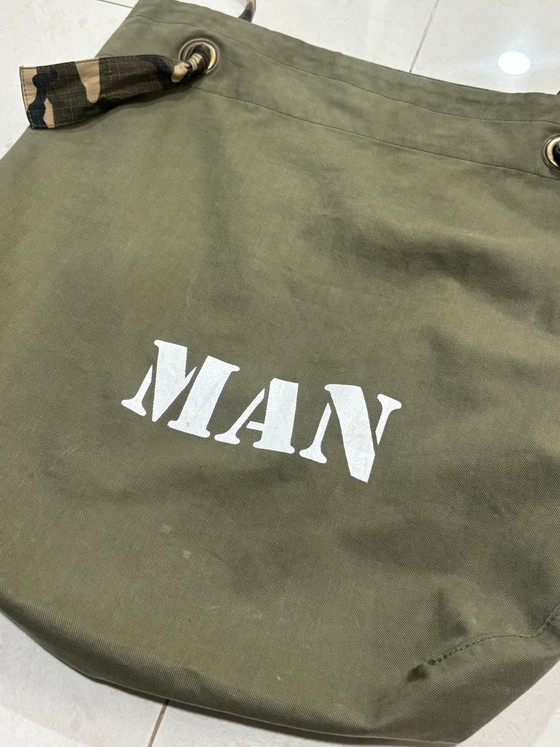 준야와타나베 꼼데가르송 밀리터리 숄더백 상품이미지2