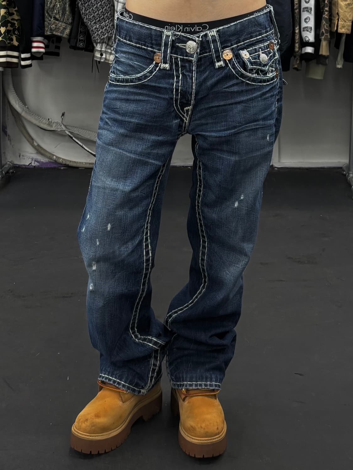 트루릴리전 스티치 데님팬츠 상품이미지1