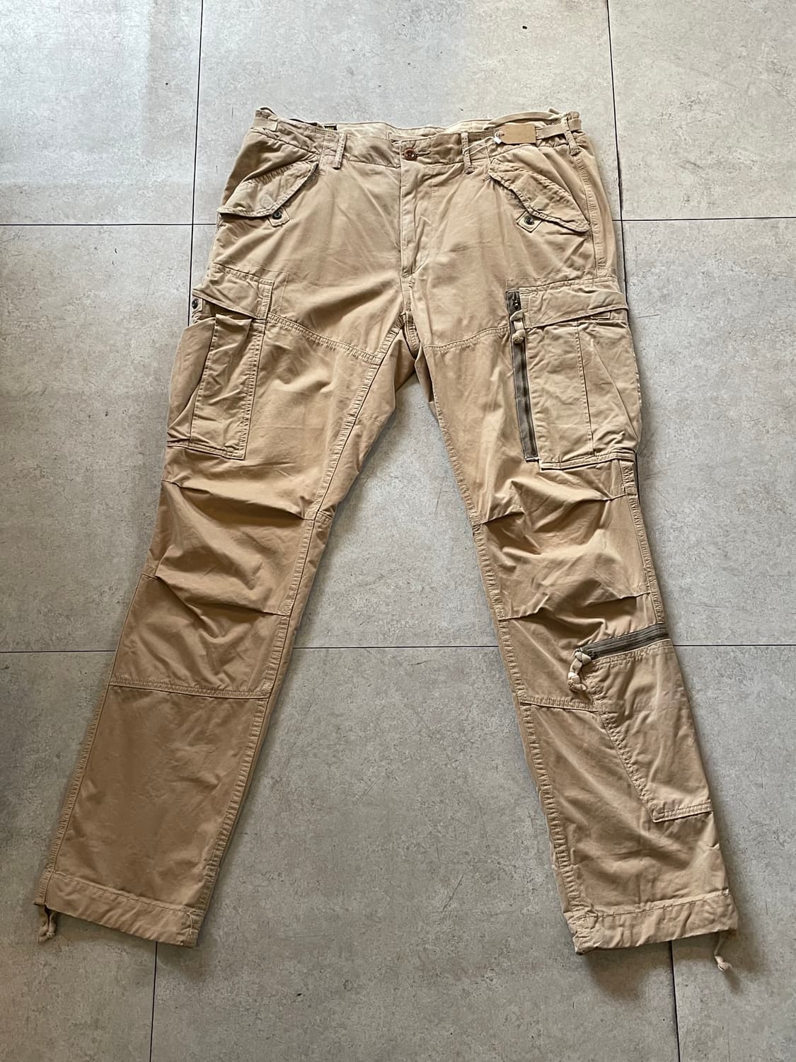 폴로 랄프로렌 베이지색 카고 팬츠 상품이미지1