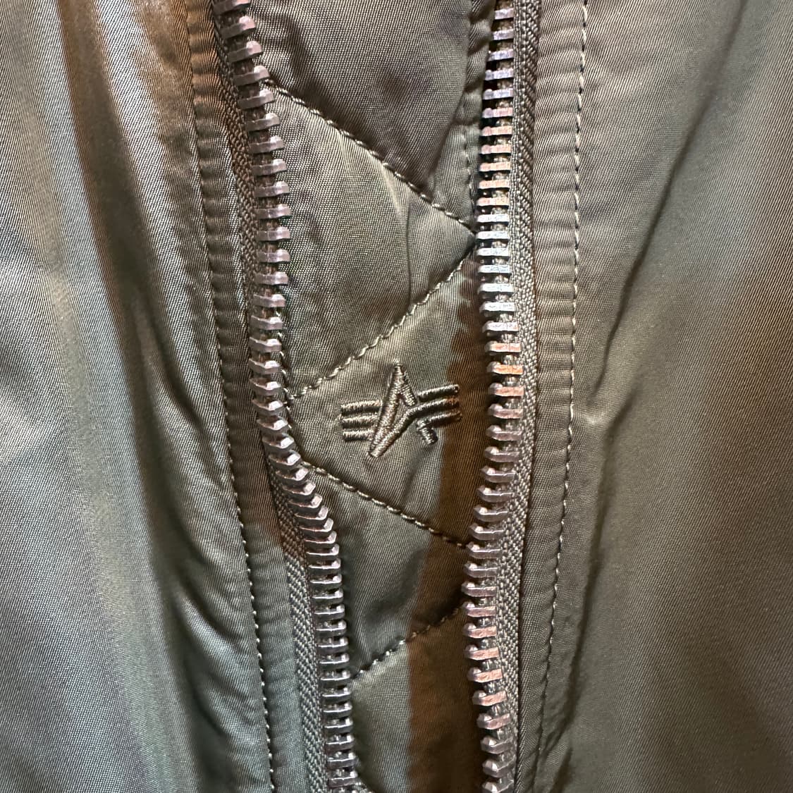 알파인더스트리 무신사 콜라보 MA-1 항공점퍼 세이지그린  상품이미지8