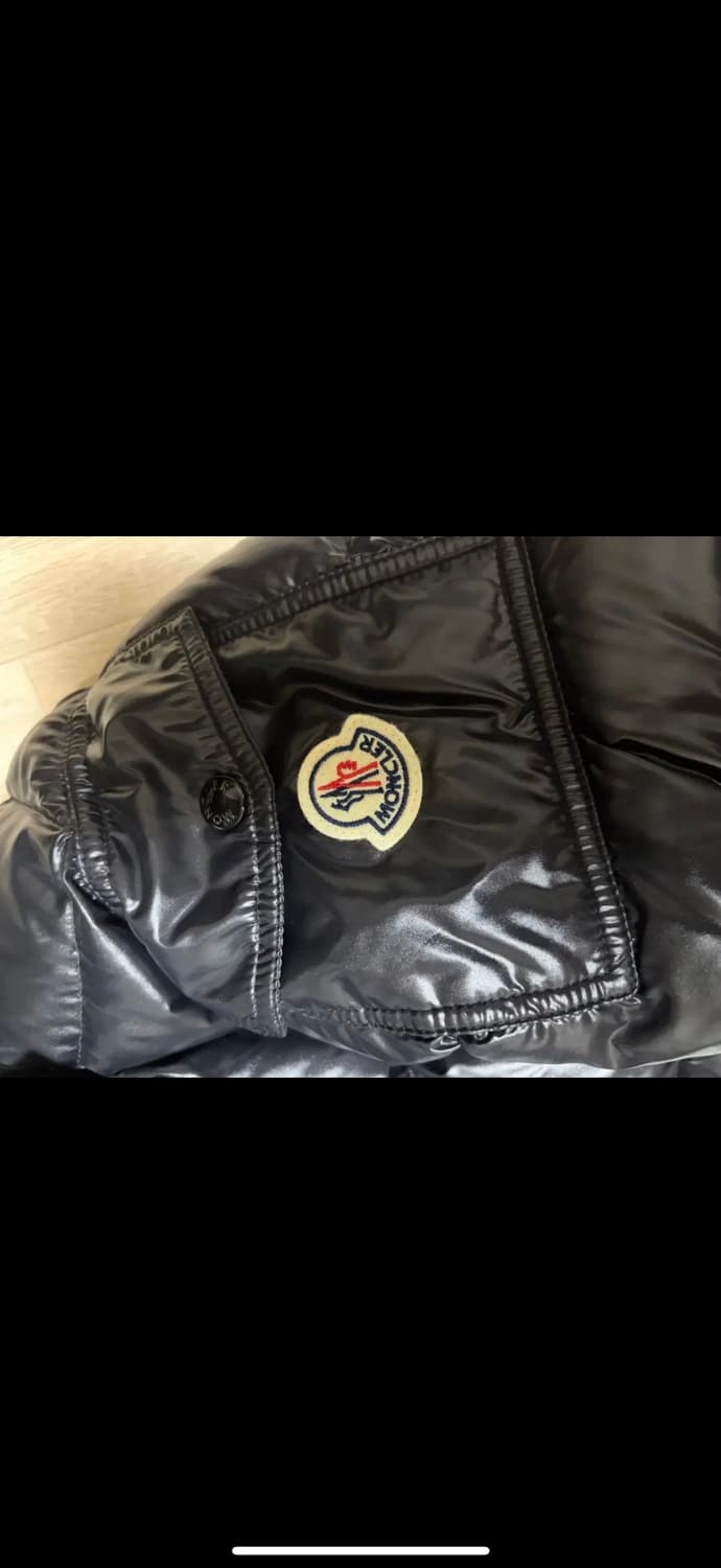 몽클레어 마야 2사이즈 새상품급 상품이미지3