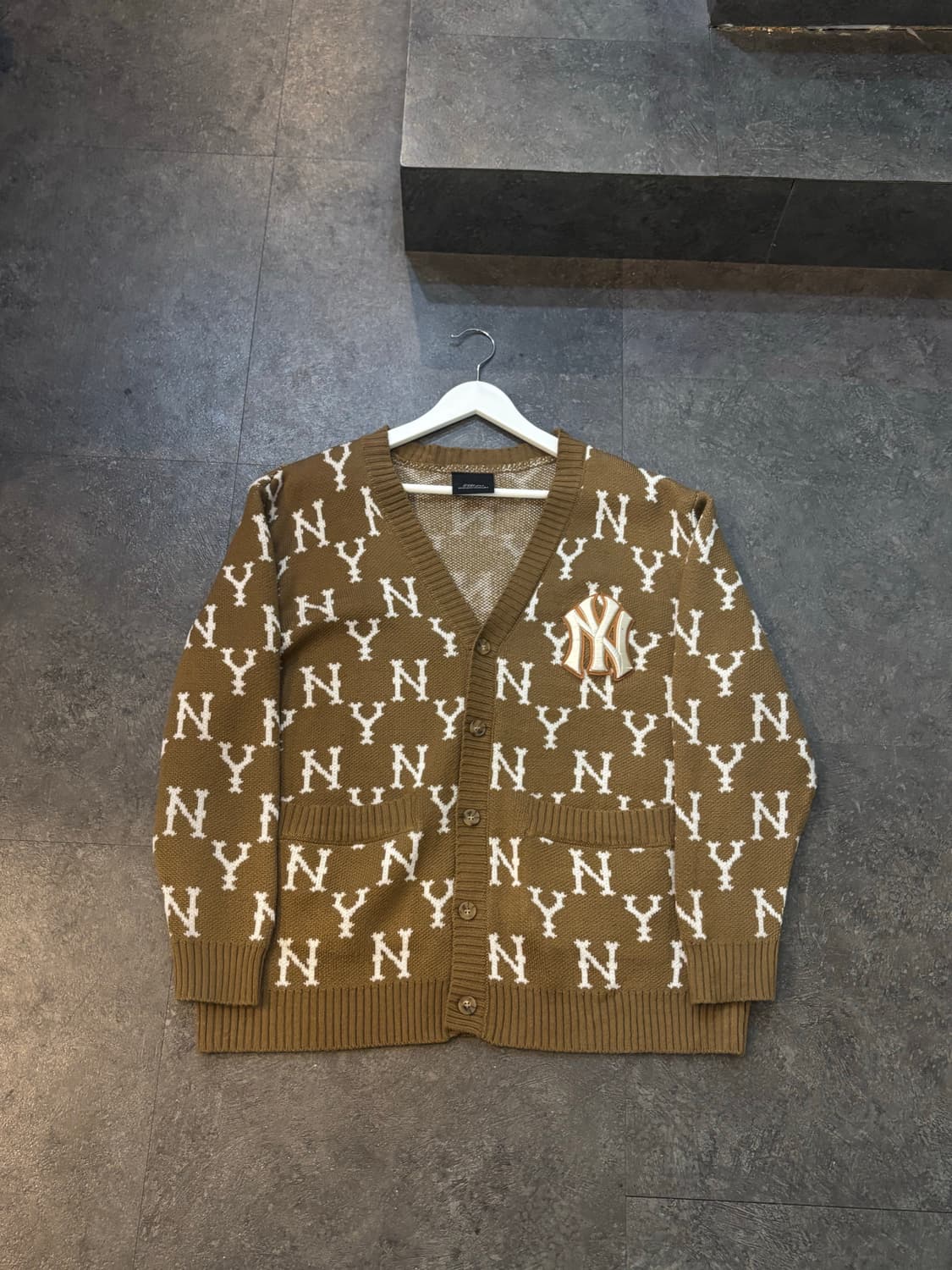 MLB 뉴욕양키스 모노그램 가디건 S사이즈 상품이미지2