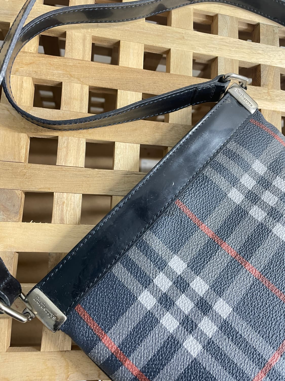 버버리 체크 크로스백 상품이미지2