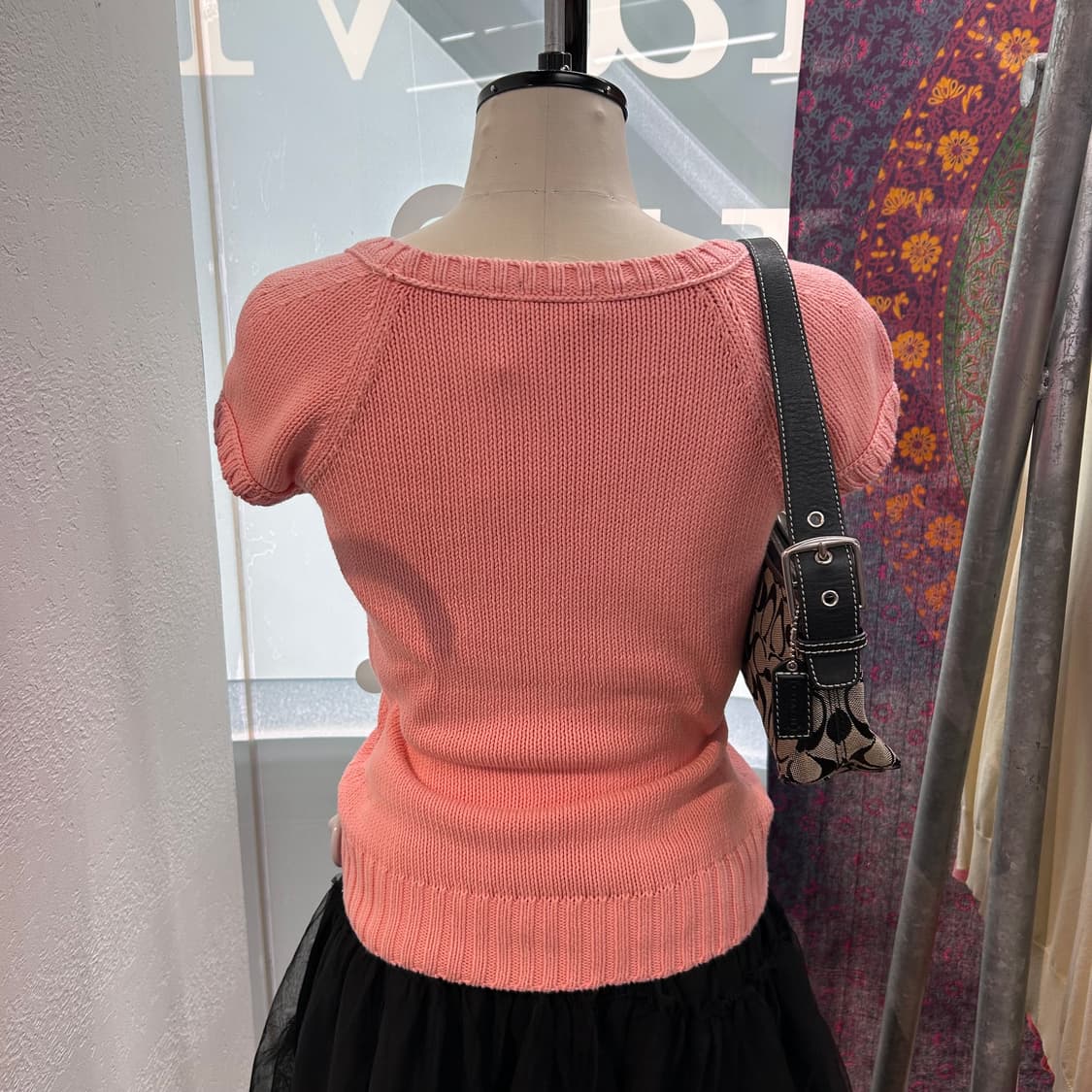 Burberry Baby Pink Knit Top 상품이미지3