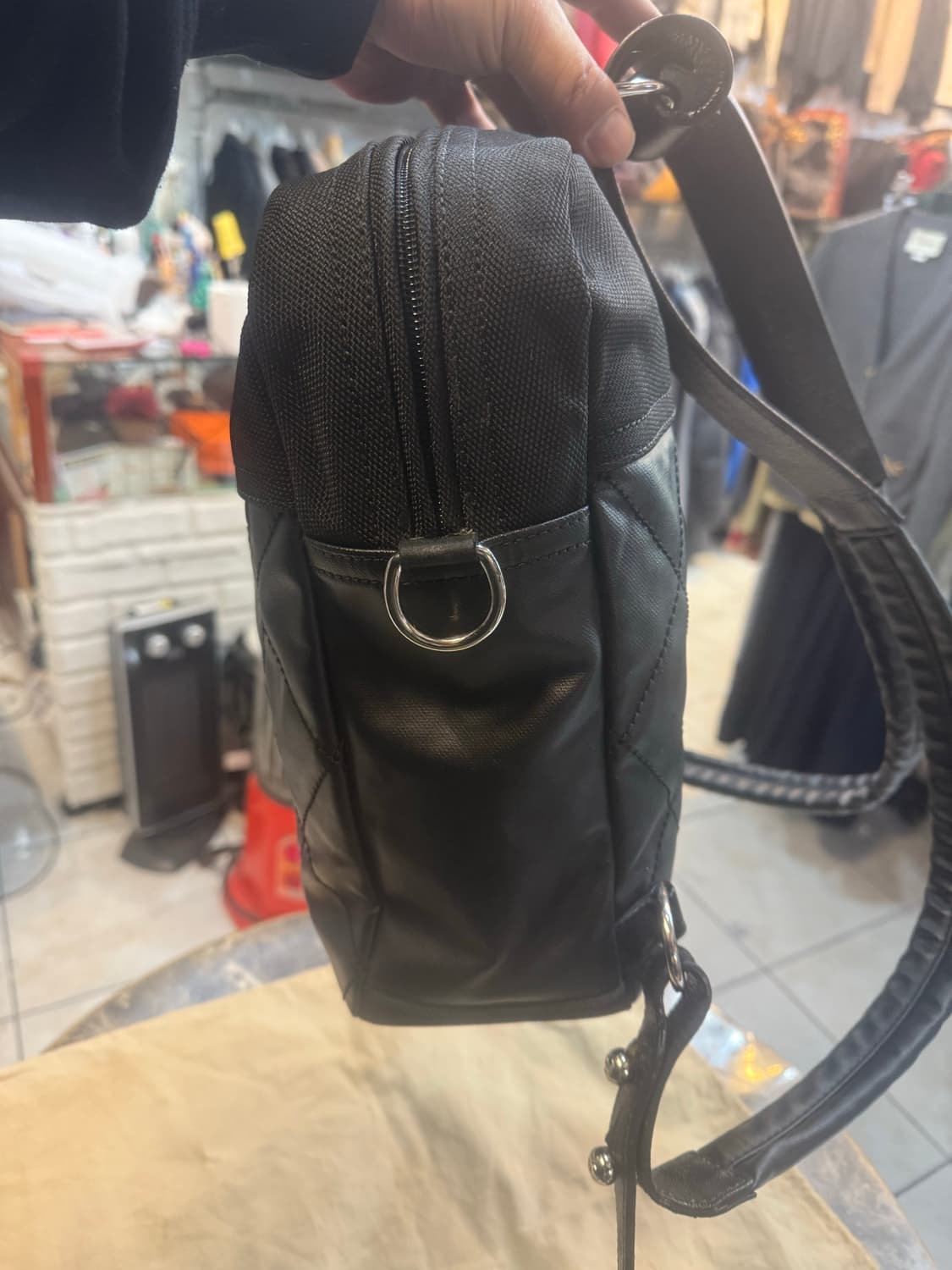 정품 샤넬 파리 비아리츠 백팩+크로스백 팝니다 상품이미지2