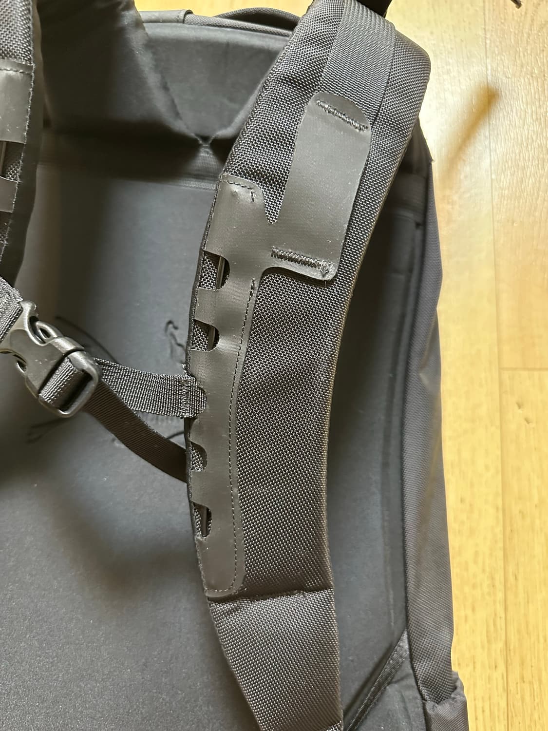 아크테릭스 아로 22 백팩 판매합니다 상품이미지10