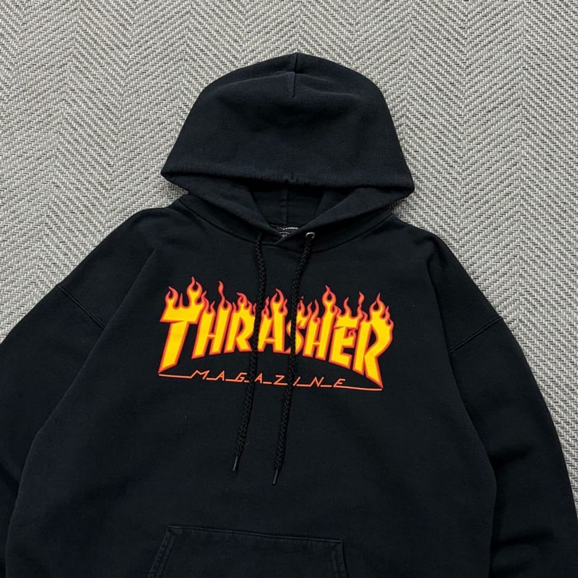 트레셔 빅로고 후드티 v2858 상품이미지3