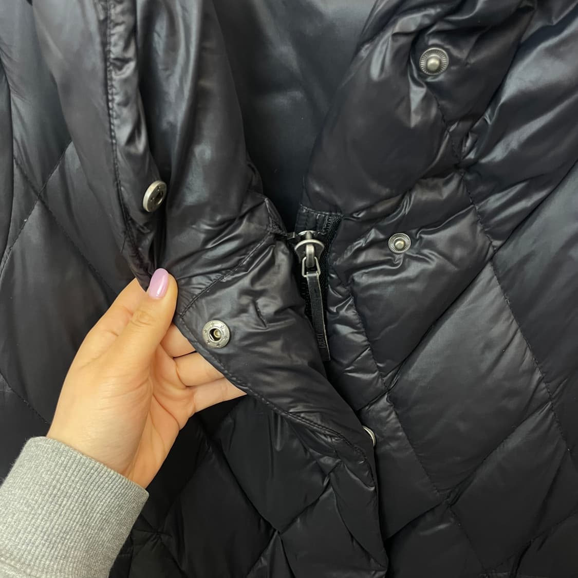 디젤 블랙 허리조임 후드 롱 패딩 자켓 상품이미지5