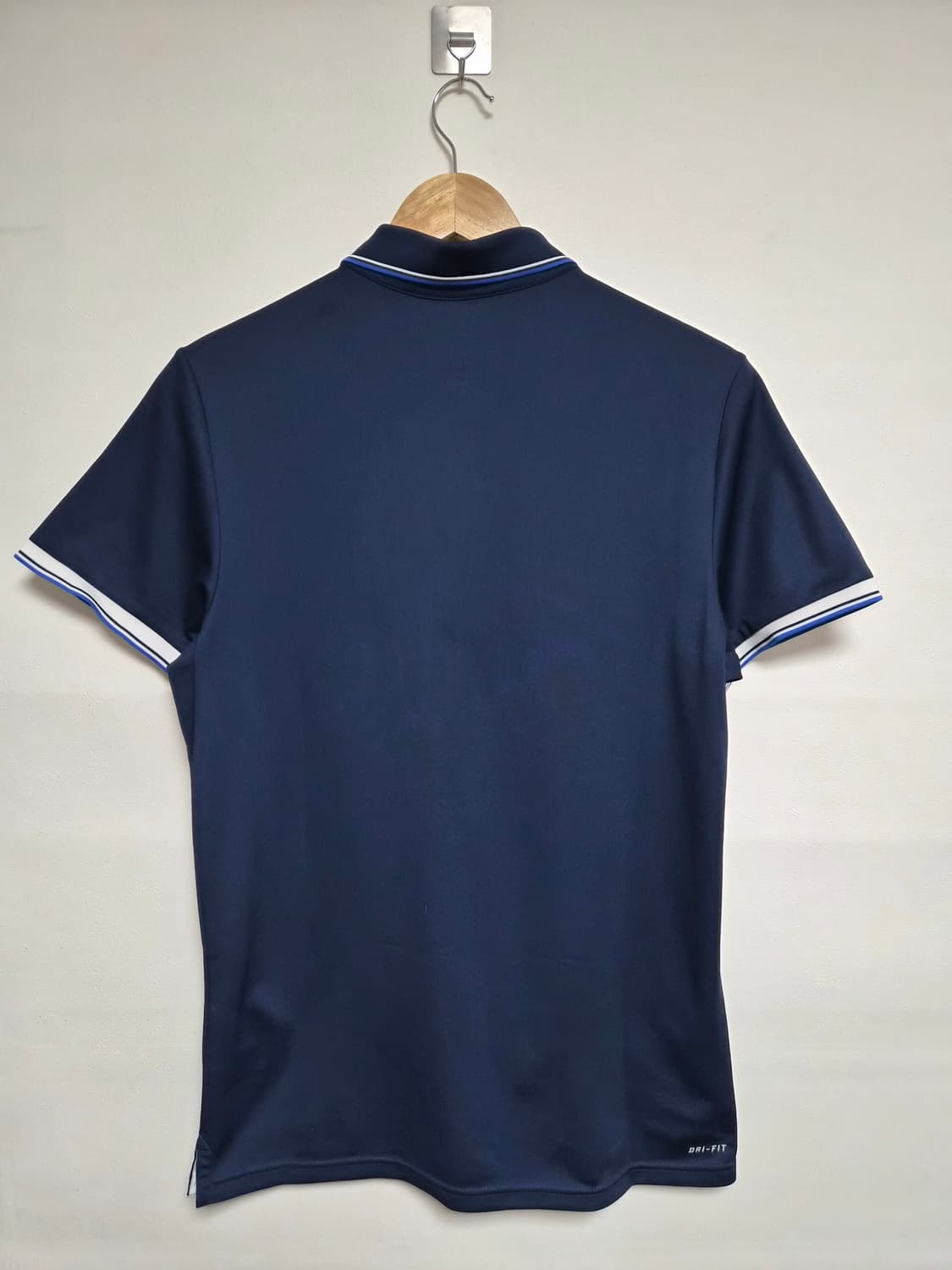 나이키Nike 드라이핏 반팔카라티 M사이즈 - T106 상품이미지2